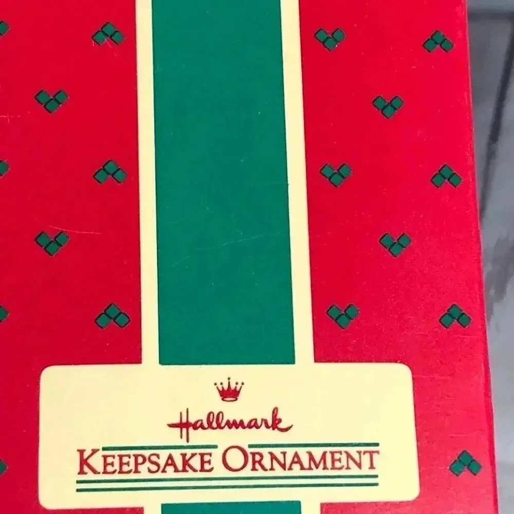 Hallmark keepsake vintage BEARY SMOOTH RIDE ornaments